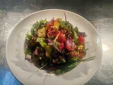 Salata meditereaneana